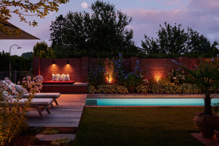 Gartengestaltung in Wien – Abendstimmung mit Gartenbeleuchtung